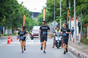 BIB: 
                            <button type="button" onclick="openModal(4725910)" class="btn btn-primary btn-sm float-right btn-popup" data-toggle="modal" data-target=".modal-high-quality">
                        <i class="fas fa-shopping-cart"></i> Add to Cart
                    </button>
                                            <button type="button" onclick="isThisMe(4725910, true)" class="btn btn-success btn-sm float-right btn-popup btn-isme hidden" data-toggle="tooltip" data-placement="bottom" title="นี่คือรูปของคุณใช่ไหม คลิกที่นี่เพื่อเอาเข้าอัลบั้ม">
                        <i class="fas fa-plus"></i> Add to album
                    </button>
                    <button type="button" onclick="isThisMe(4725910, false)" class="btn btn-warning btn-sm float-right btn-popup btn-isnotme hidden">
                        <i class="fas fa-ban"></i> Remove from album
                    </button>